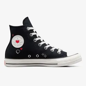 Chuck Taylor All Star Y2K Heart