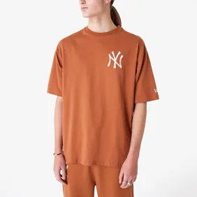 New York Yankees League Essential Oversized T-Shirt