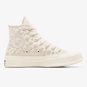 Chuck 70 Stars