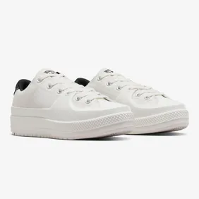 Chuck Taylor All Star Construct