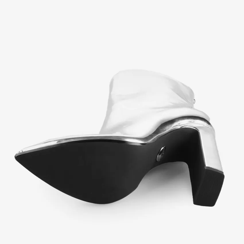 Zoomable product