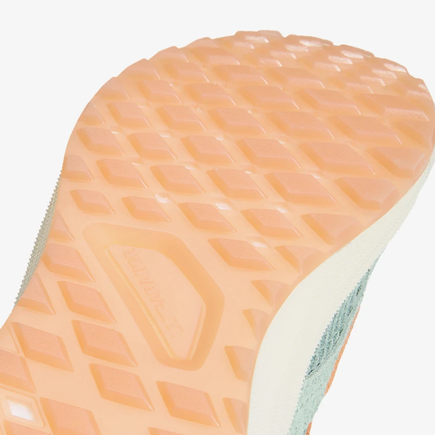 Zoomable product