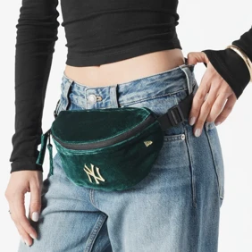 Velour PIN Waist Bag Neyyan