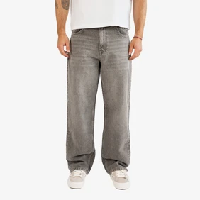 X-tra Baggy Dye Denim