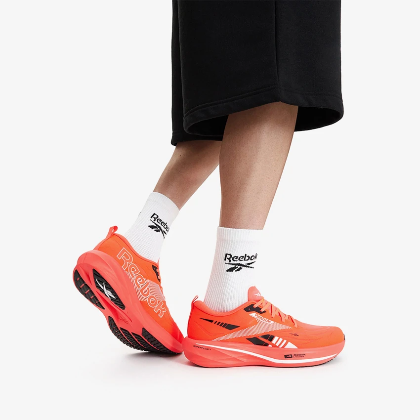 Zoomable product