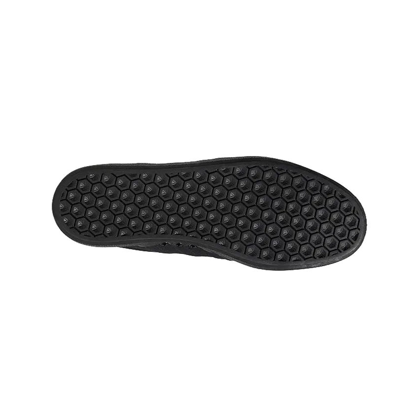 Zoomable product