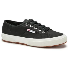 2750 Cotu Classic