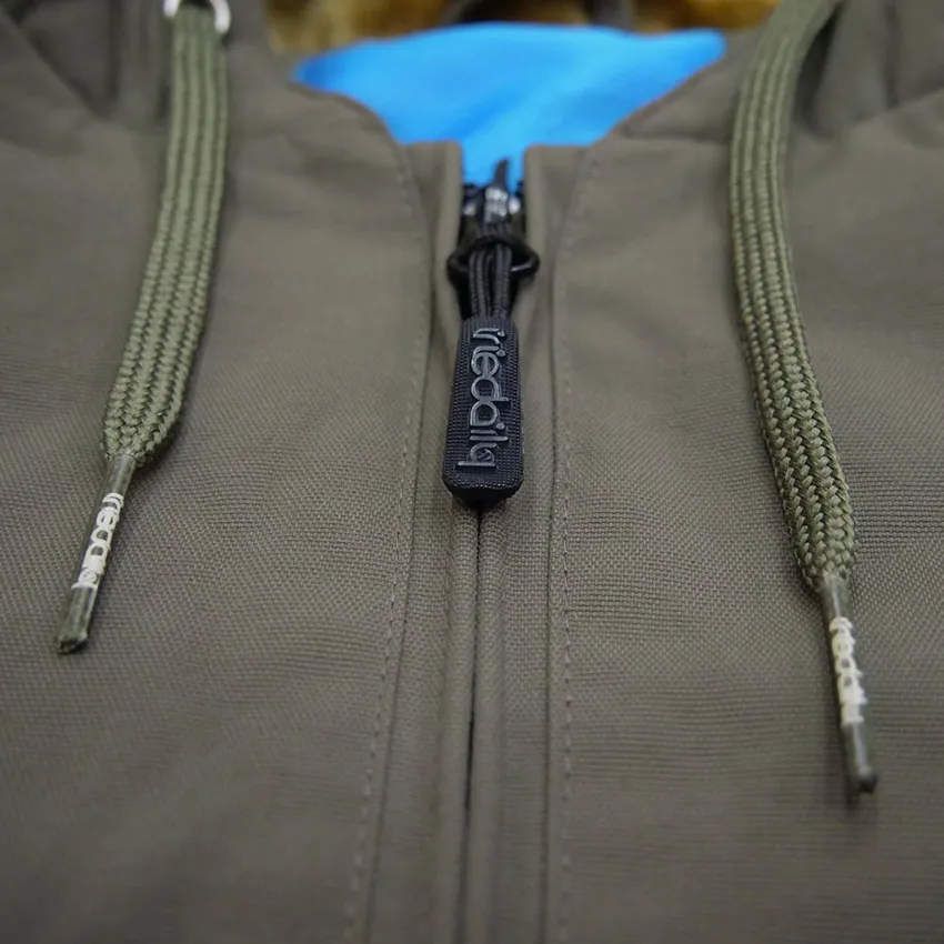 Zoomable product