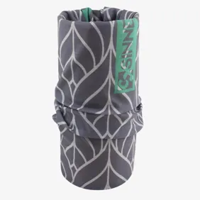 Bandana Leaves Geo