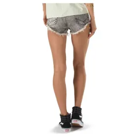 Destroyed High Rise Short